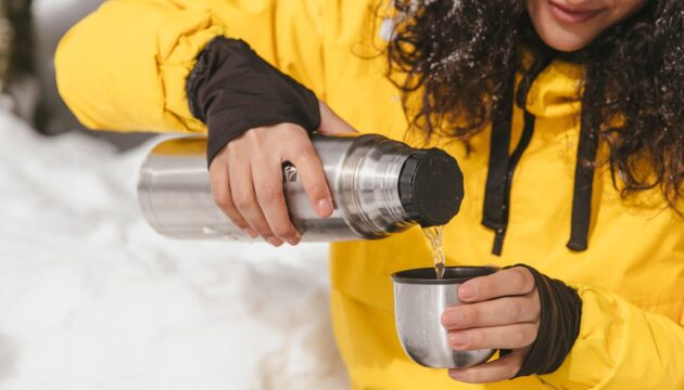 La importancia de mantenerse hidratado en invierno